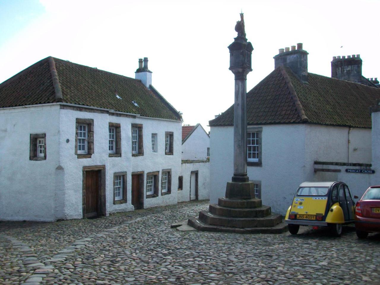 Carnegie Holiday Cottage Dunfermline Esterno foto